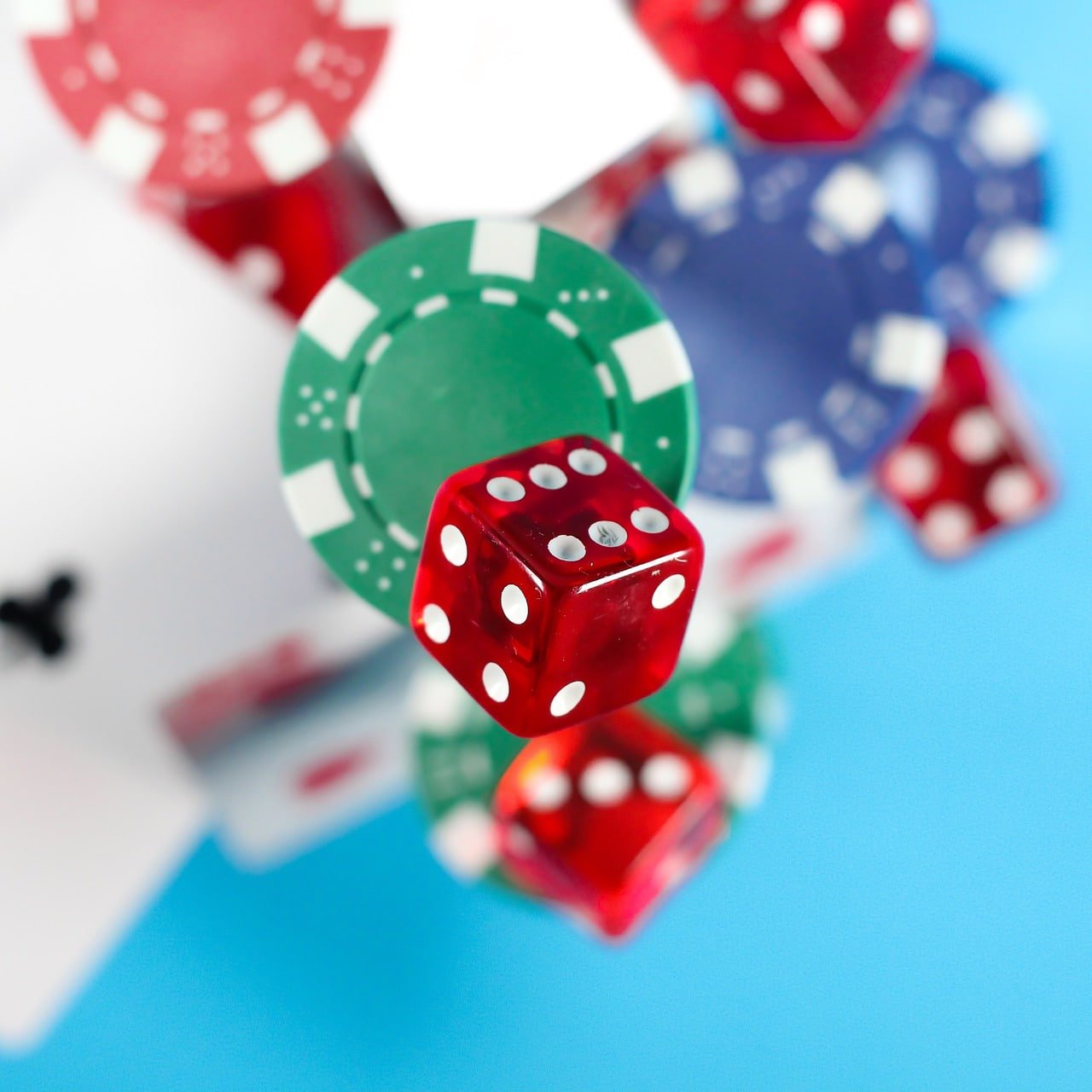 Thai Sin App ပလက်ဖောင်း Myanmar အွန်လိုင်းဂိမ်း Live Casino Slots ကစားနိုင်သောနေရာ